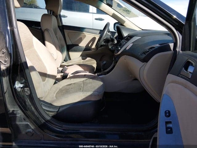 2017 HYUNDAI ACCENT SE 5