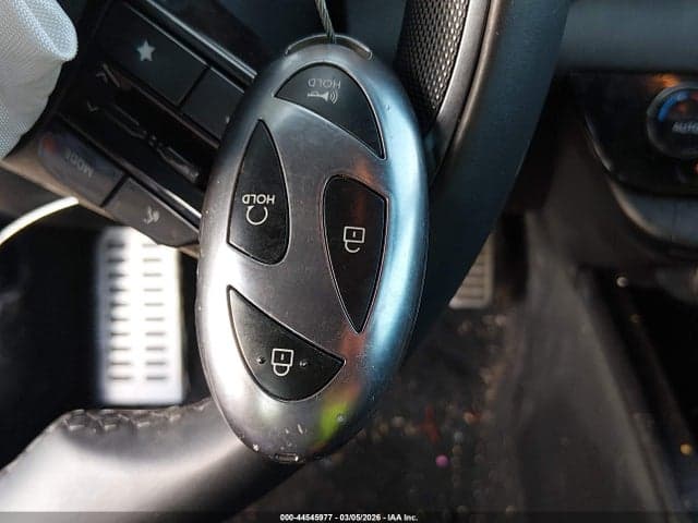 2025 HYUNDAI ELANTRA SEL SPORT 11