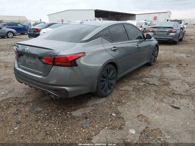 2020 NISSAN ALTIMA SR FWD 4