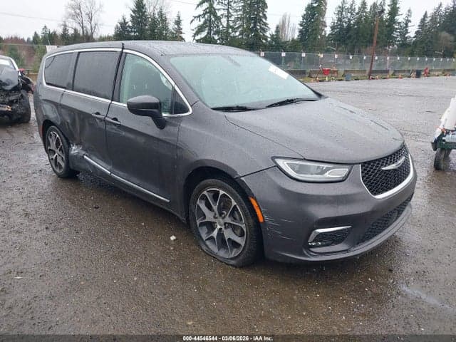 2018 CHRYSLER PACIFICA LX 1