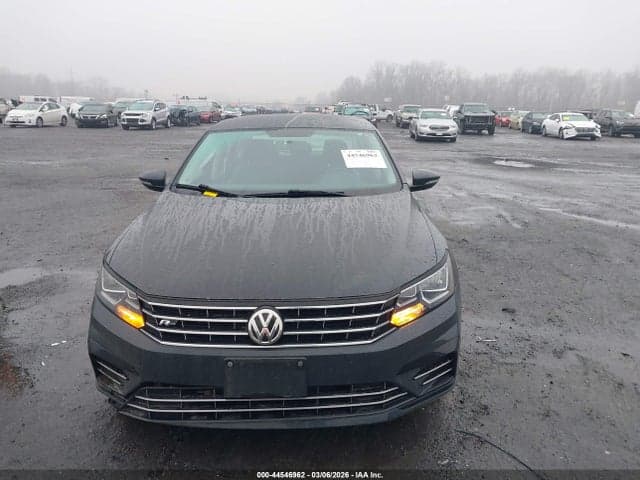2017 VOLKSWAGEN PASSAT 1.8T R-LINE 12