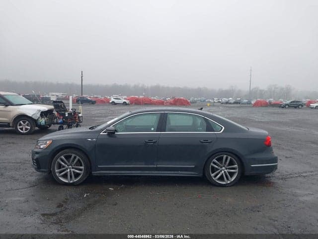 2017 VOLKSWAGEN PASSAT 1.8T R-LINE 14
