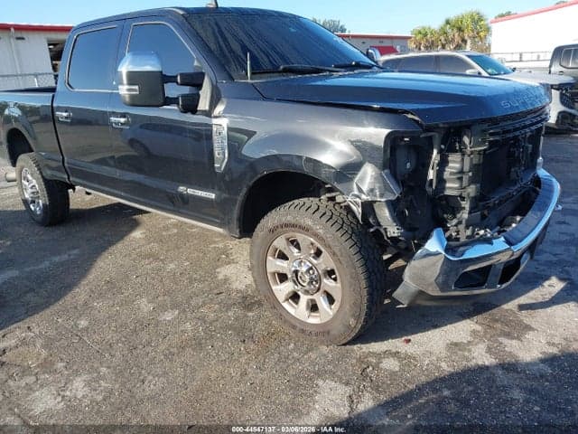 2003 CHEVROLET TAHOE LS