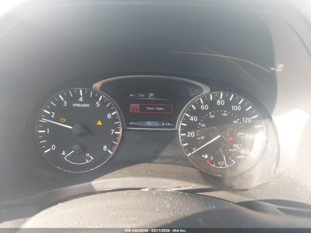 2019 NISSAN PATHFINDER SV 7