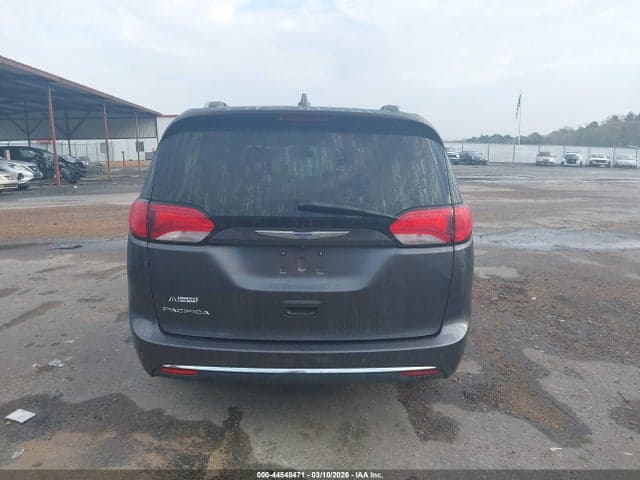 2018 CHRYSLER PACIFICA TOURING L 15
