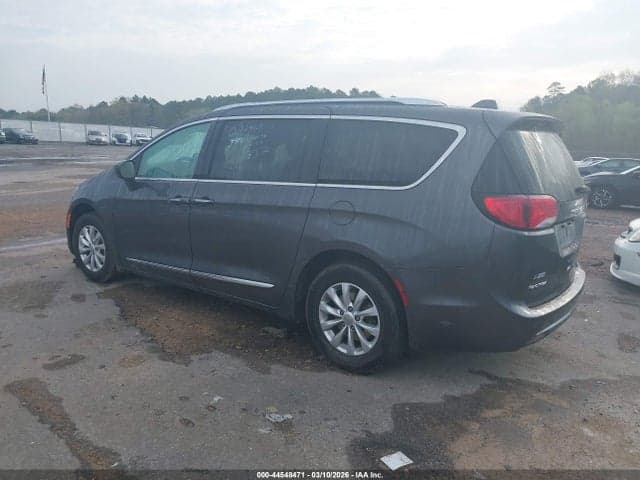 2018 CHRYSLER PACIFICA TOURING L 3