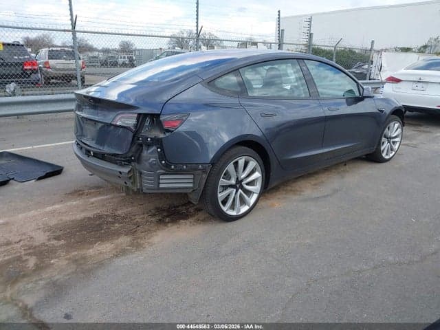 2018 TESLA MODEL 3 LONG RANGE/MID RANGE 4