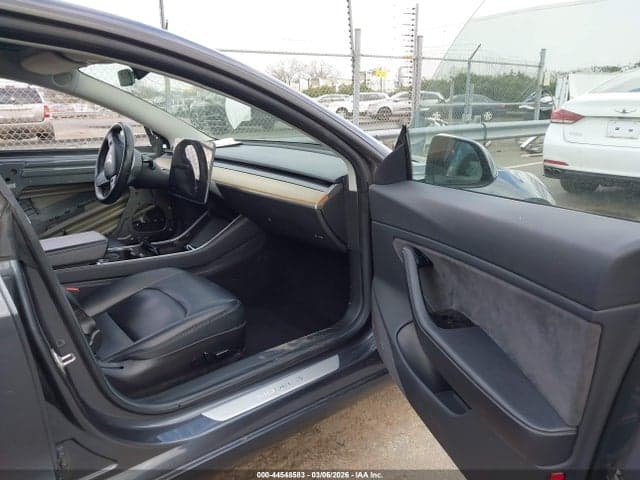 2018 TESLA MODEL 3 LONG RANGE/MID RANGE 5