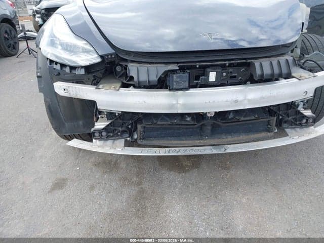 2018 TESLA MODEL 3 LONG RANGE/MID RANGE 6