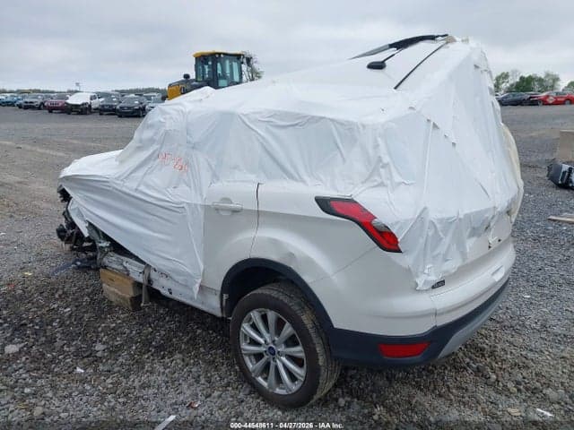 2017 FORD ESCAPE TITANIUM 3