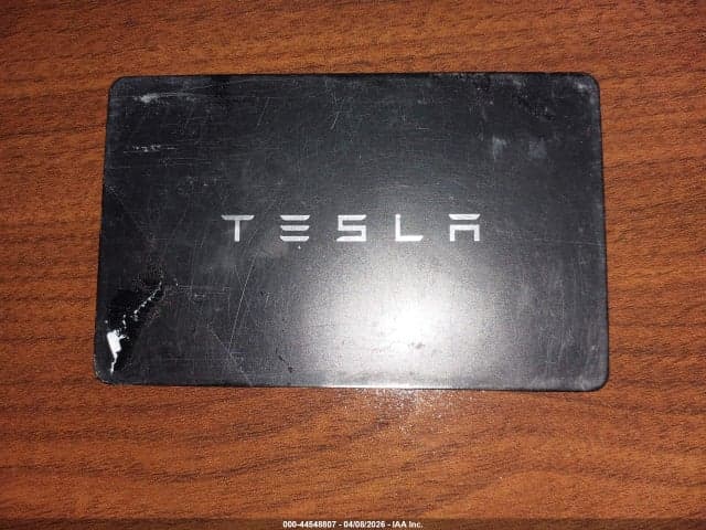 2024 TESLA MODEL Y 11