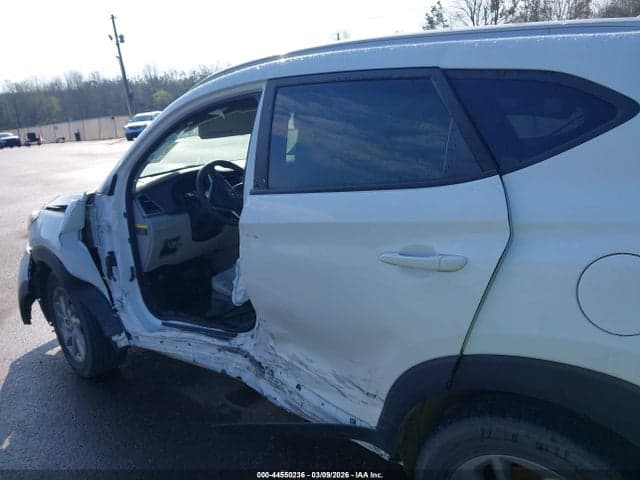 2018 HYUNDAI TUCSON SEL 18