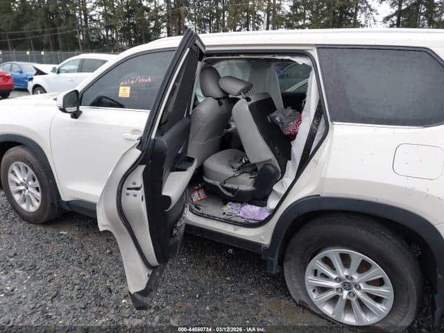 2024 TOYOTA GRAND HIGHLANDER XLE 8