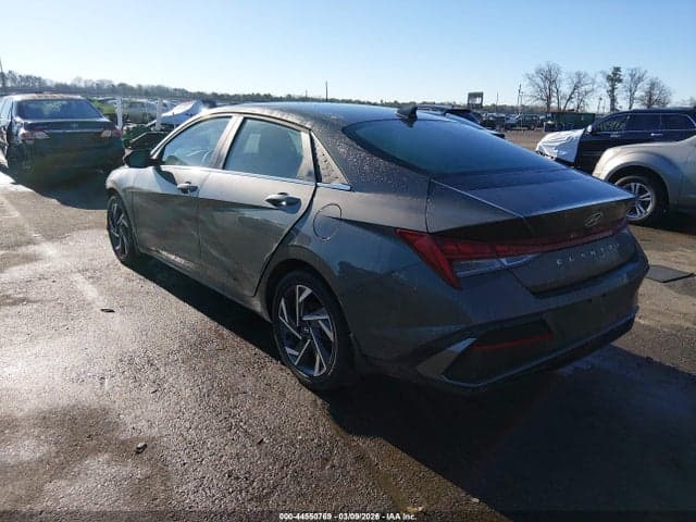 2025 HYUNDAI ELANTRA SEL CONVENIENCE 3