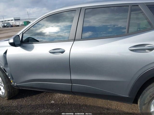2024 CHEVROLET TRAX FWD SP 14