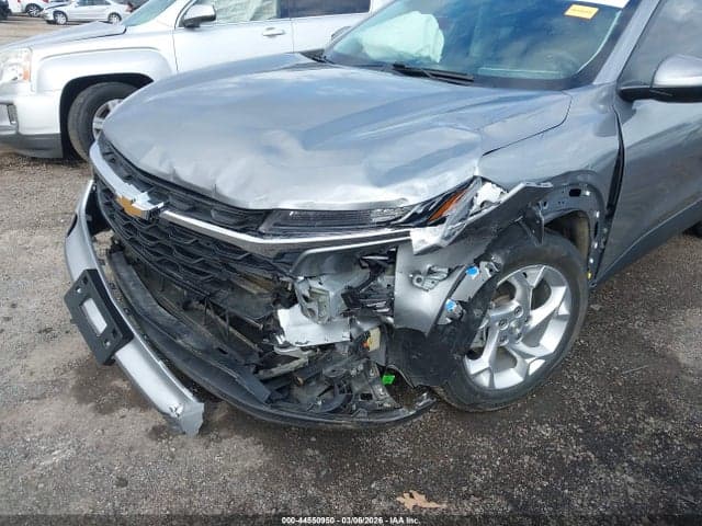2024 CHEVROLET TRAX FWD SP 6