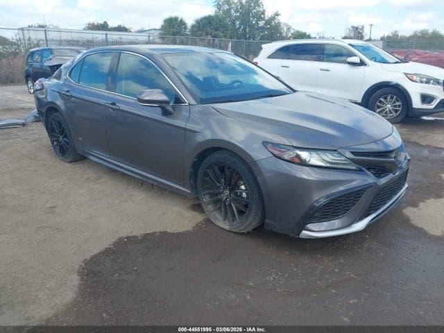 2022 TOYOTA CAMRY XSE