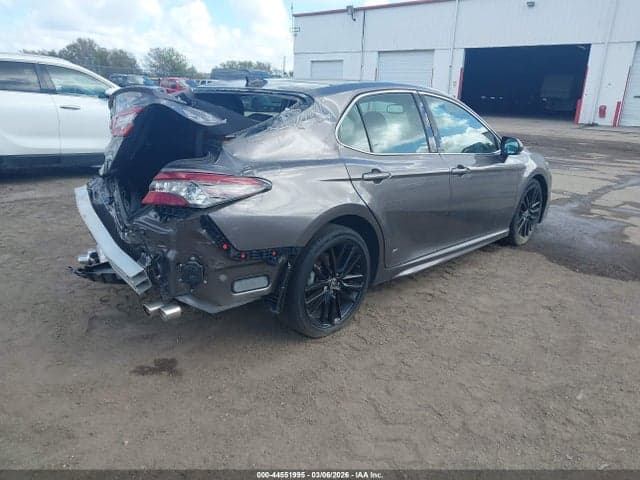 2022 TOYOTA CAMRY XSE 4
