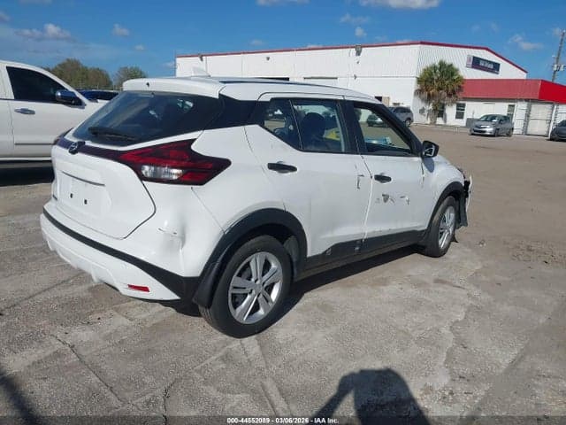 2024 NISSAN KICKS S XTRONIC CVT 4