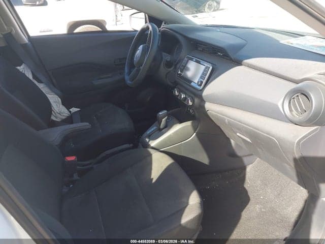 2024 NISSAN KICKS S XTRONIC CVT 5