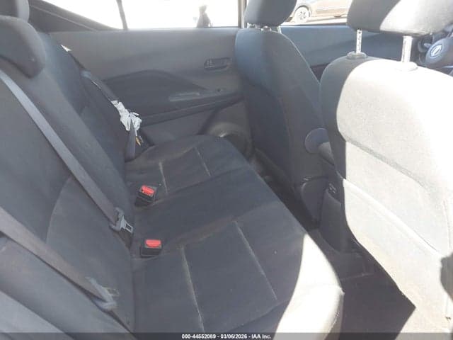 2024 NISSAN KICKS S XTRONIC CVT 8