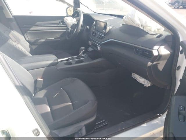 2024 NISSAN ALTIMA S FWD 5