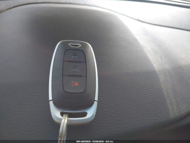 2024 NISSAN KICKS S XTRONIC CVT 11