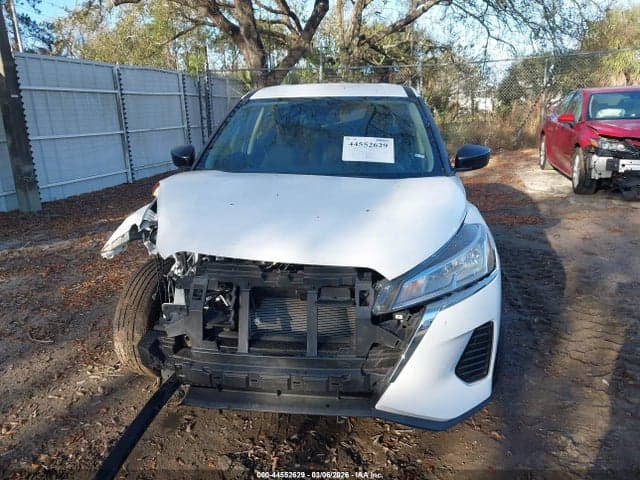 2024 NISSAN KICKS S XTRONIC CVT 6