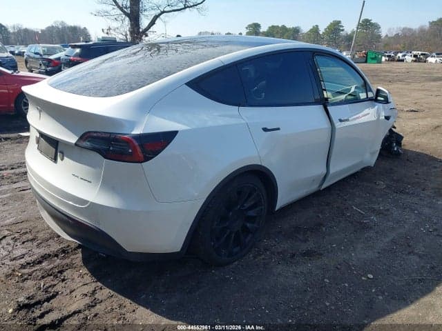 2022 TESLA MODEL Y LONG RANGE DUAL MOTOR ALL-WHEEL DRIVE 4