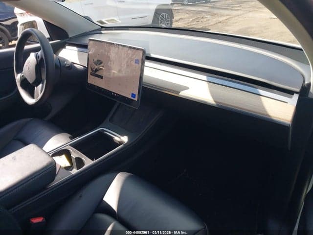 2022 TESLA MODEL Y LONG RANGE DUAL MOTOR ALL-WHEEL DRIVE 5
