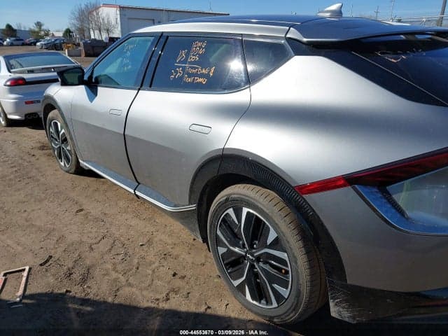 2024 KIA EV6 WIND 3