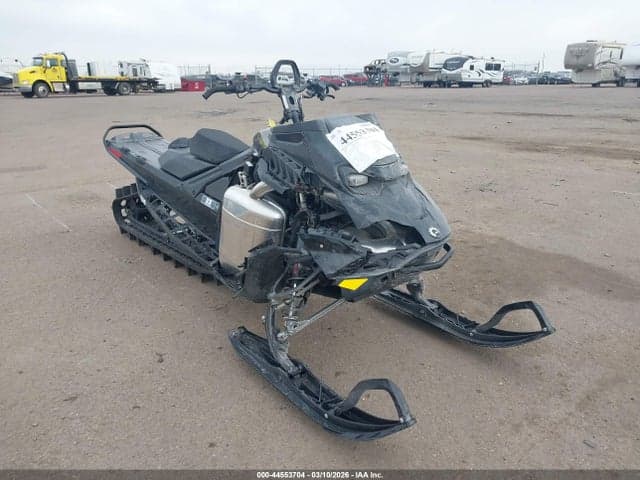 2025 SKI DOO SUMMIT ADRENALINE 14 - 1