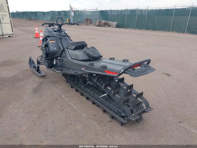 2025 SKI DOO SUMMIT ADRENALINE 14 3