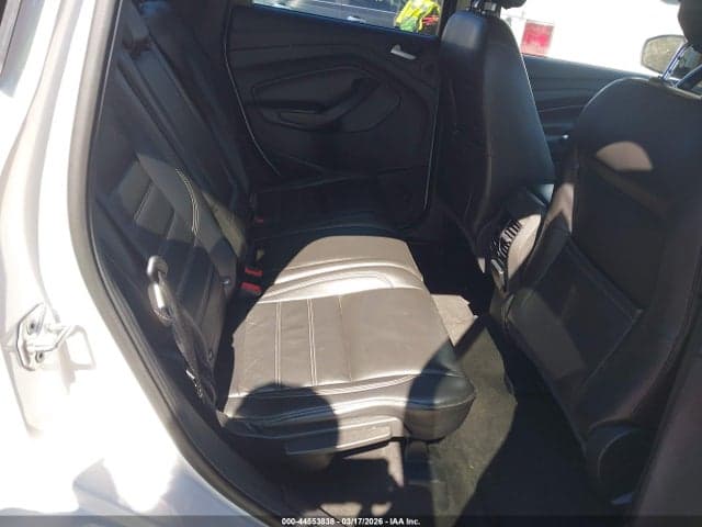 2017 FORD ESCAPE TITANIUM 8