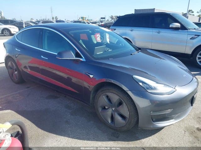2019 TESLA MODEL 3 LONG RANGE/PERFORMANCE 1
