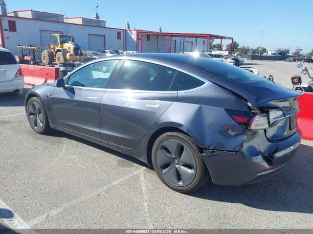 2019 TESLA MODEL 3 LONG RANGE/PERFORMANCE 3