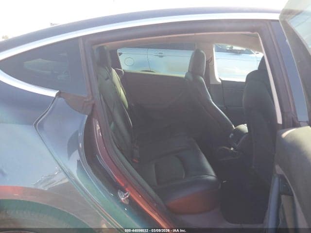 2019 TESLA MODEL 3 LONG RANGE/PERFORMANCE 8