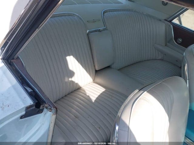 1965 FORD THUNDERBIRD 8