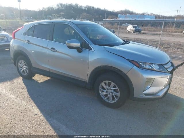 2019 MITSUBISHI ECLIPSE CROSS ES 1