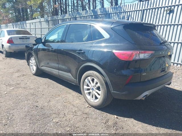 2020 FORD ESCAPE SE 3
