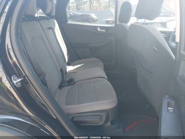 2020 FORD ESCAPE SE 8