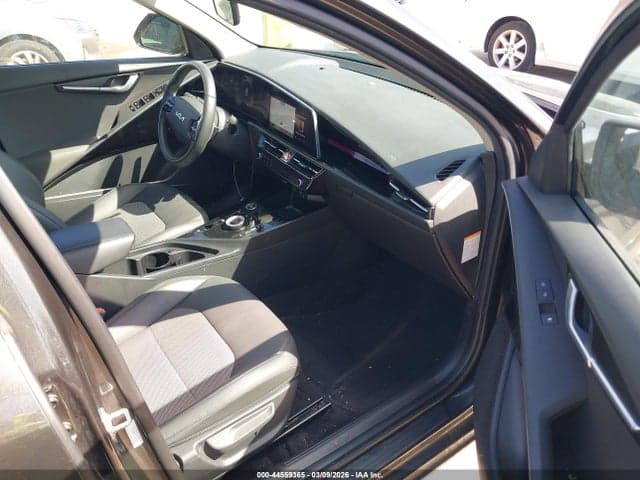 2024 KIA NIRO EV WIND 5