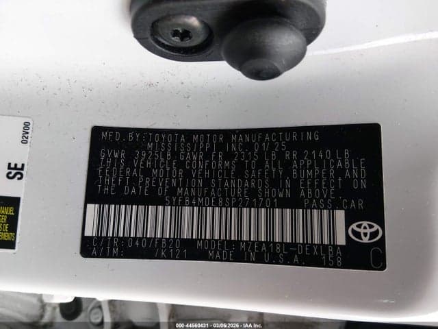 2025 TOYOTA COROLLA LE 9