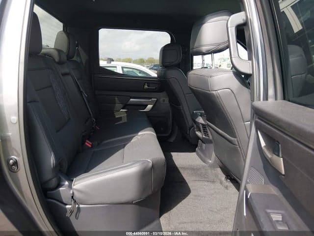 2025 TOYOTA TUNDRA SR5 8