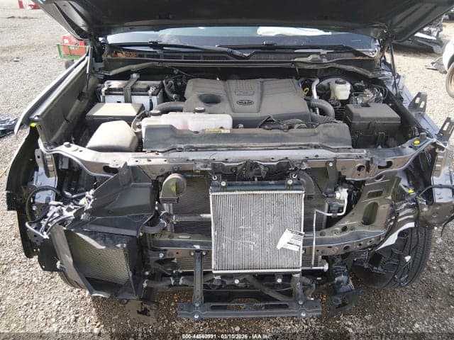 2025 TOYOTA TUNDRA SR5 10