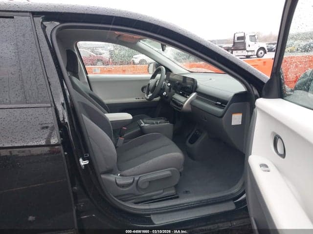 2025 HYUNDAI IONIQ 5 SE STANDARD RANGE 5