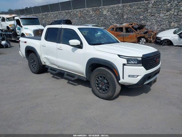 2023 NISSAN FRONTIER PRO-4X 4X4
