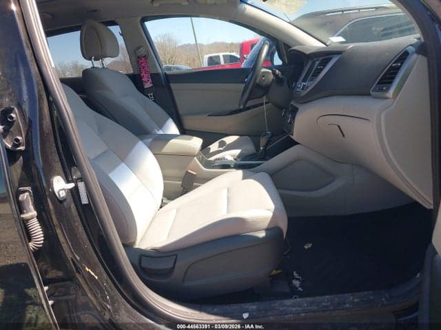 2018 HYUNDAI TUCSON VALUE 5