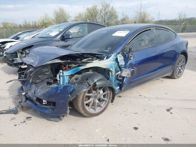 2023 TESLA MODEL 3 REAR-WHEEL DRIVE 2