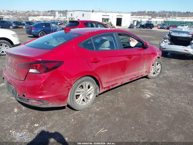 2020 HYUNDAI ELANTRA SEL 4